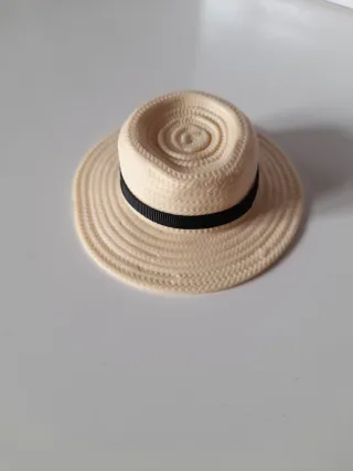 Creatable World cappello di paglia