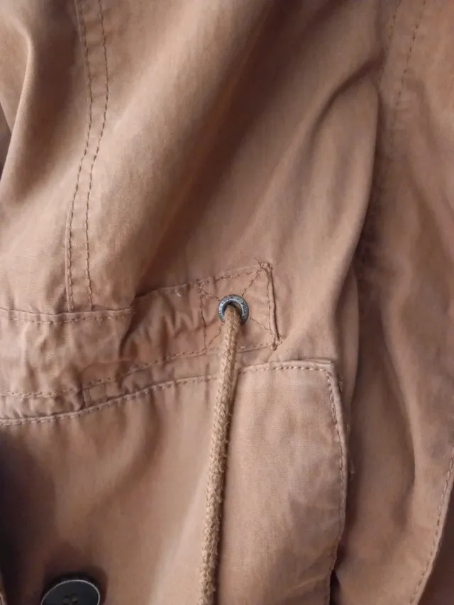 Chaqueta Marrón con forro desmontable