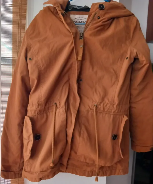 Chaqueta Marrón con forro desmontable