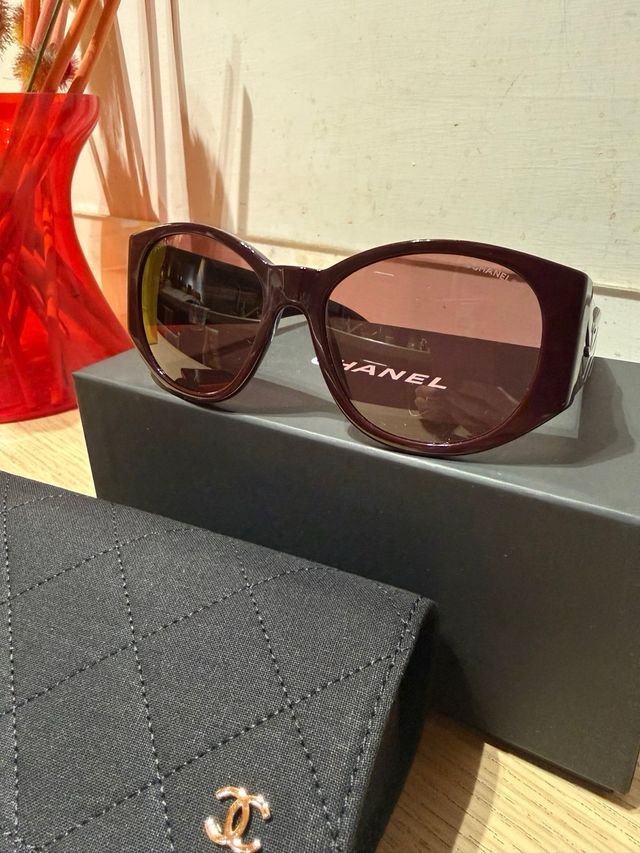 Occhiali da sole Chanel Borgogna