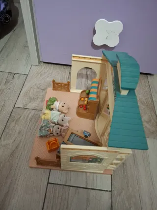 Sylvanian Families Mercato + 3 personaggi