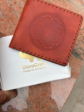 Cartera de piel auténtica con diseño