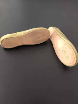 Manoletinas doradas niña talla 35