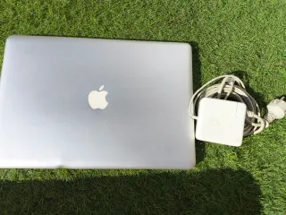 MacBook Pro 2006 (sin sistema)