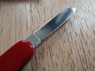 Victorinox scudo confederato