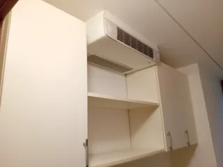 Pensile ufficio bianco