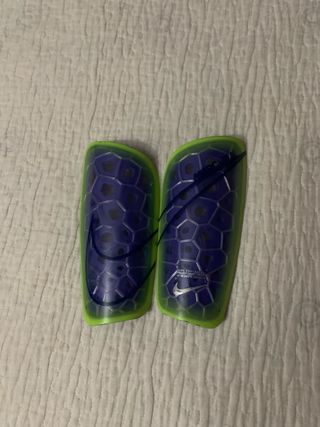 Espinilleras Nike Mercurial
