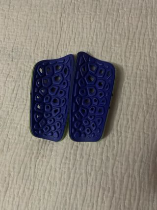 Espinilleras Nike Mercurial