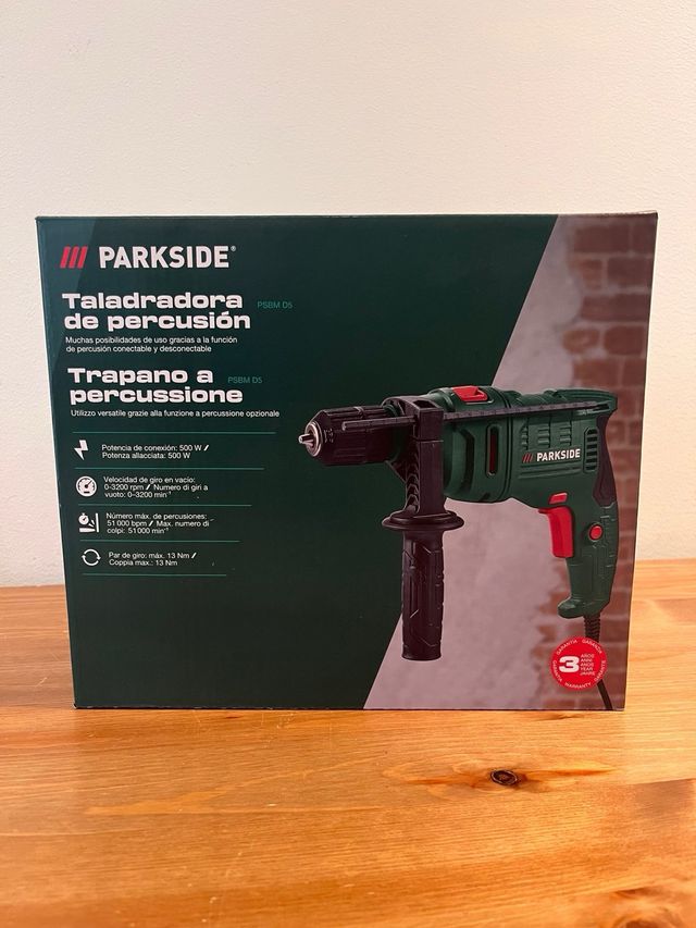 Parafusadeira de percussão e pistola de ar quente