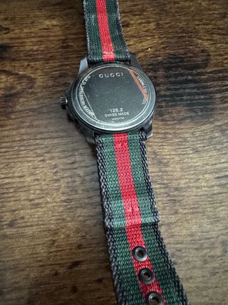 Reloj Gucci Sport, correa de tela