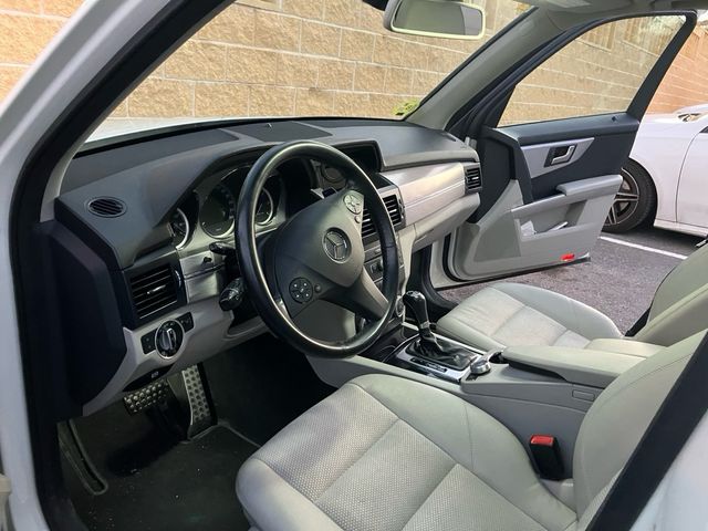 Mercedes-Benz  CLK 2012