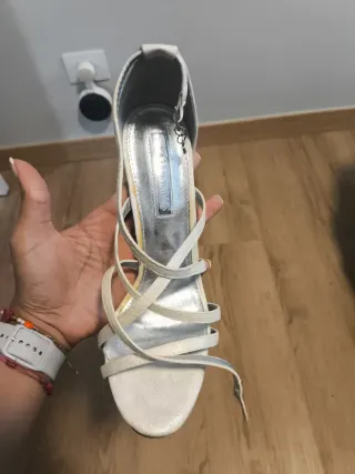 Sandalias tacón alto plateadas T.41