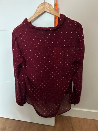 Blusa Stradivarius Morada Lunares Talla L