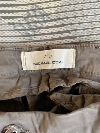 Pantaloni grigi uomo