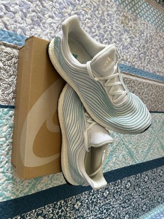 Zapatillas Adidas Ultraboost Blancas y Turquesa