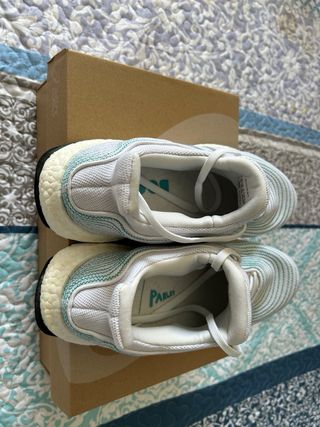 Zapatillas Adidas Ultraboost Blancas y Turquesa