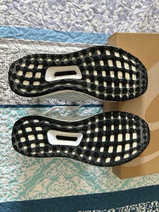 Zapatillas Adidas Ultraboost Blancas y Turquesa