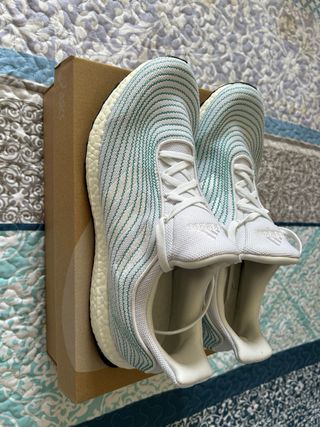 Zapatillas Adidas Ultraboost Blancas y Turquesa