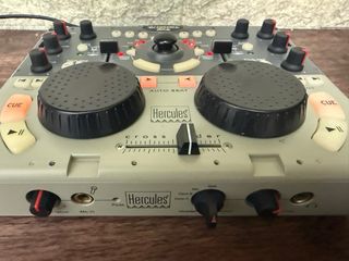 Console DJ Hercules MK2