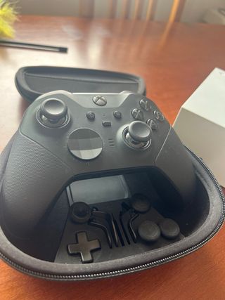 Xbox Series S + Mando Elite Series 2 | Pack Premium