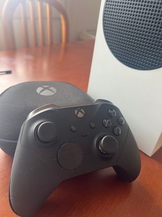 Xbox Series S + Mando Elite Series 2 | Pack Premium