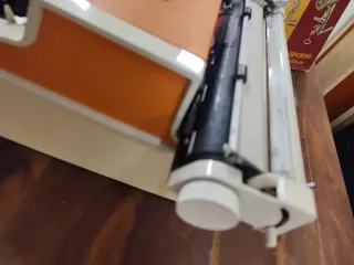 Macchina da scrivere OLYMPIA Traveller de Luxe