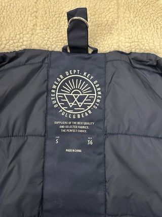 Chaquetón pull bear Azul Talla S