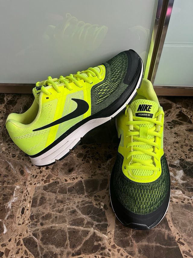 Zapatillas Nike Pegasus 30 Negro Amarillo