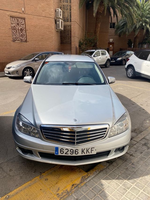 Mercedes-Benz Clase C 2010