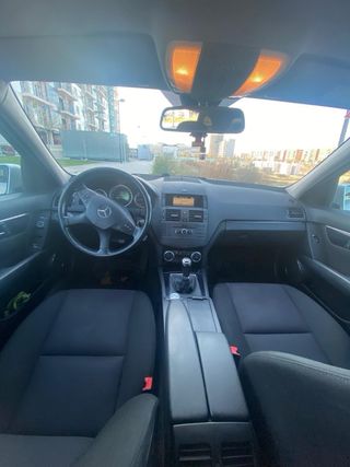 Mercedes-Benz Clase C 2010