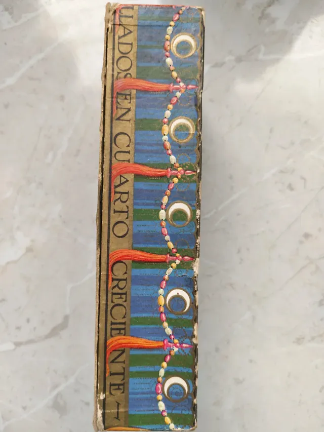 Cajita de cartón antigua Maderas de Oriente