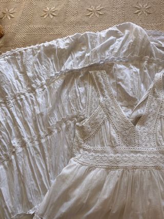 Vestido blanco con encaje