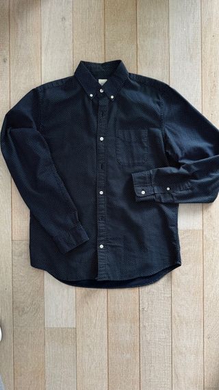 Camisa Gap lunares azul y blanco