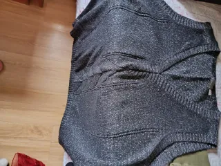 Chaleco mujer negro y plateado