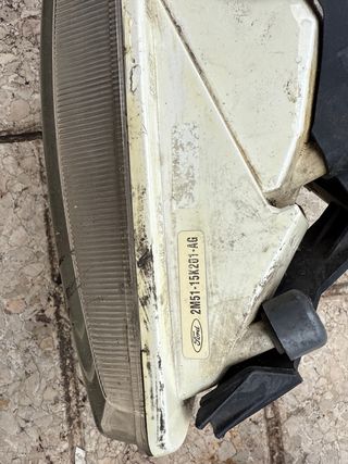 faros antiniebla  Ford Focus 2001 (2 unidades)