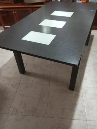 Mesa de salón extensible gris madera