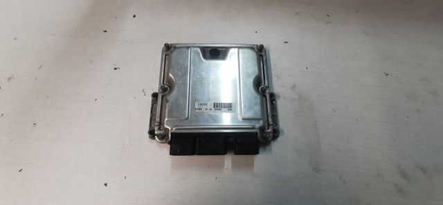 0281010595 CENTRALITA MOTOR (2)