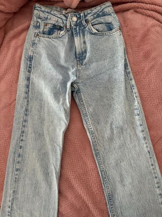 Jeans Stradivarius D98 Talla M/38