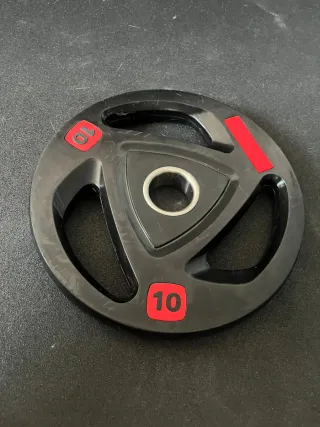 Barra Z con discos.mancuernas.cinturon