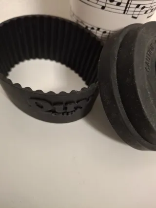 Tazza termica con note musicali