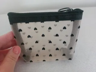 Monedero Malla Corazones Negro