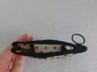 Monedero Malla Corazones Negro