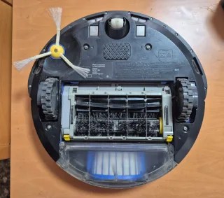 Aspirador Roomba iRobot 631