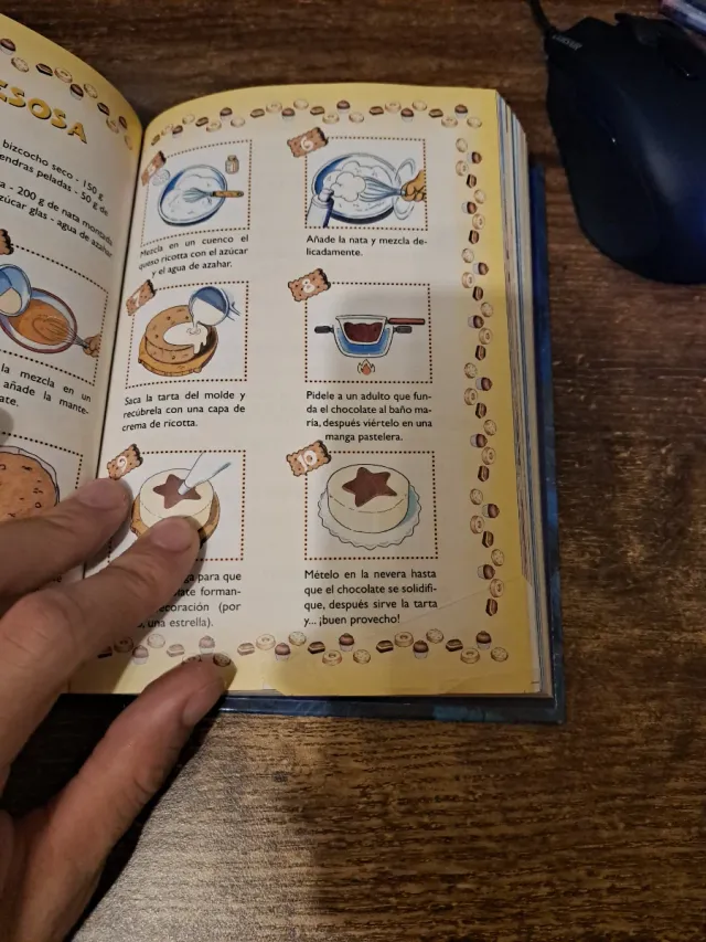 Regreso al Reino de la Fantasía: ¡Libro con olo...