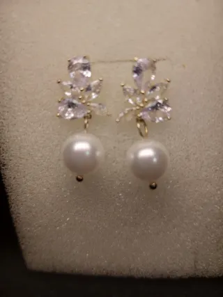 Pendientes de fiesta perlas y circonitas cúbicas