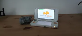 Nintendo New 2ds XL Naranja/Blanco