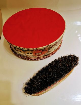 Scatola e spazzola decoupage Natale