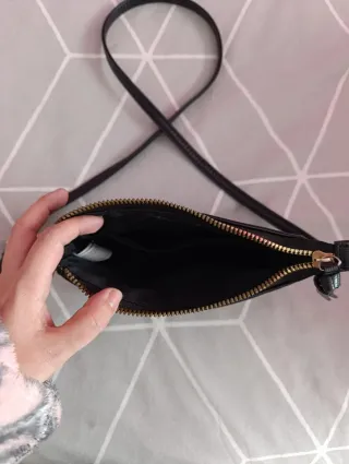 Bolso negro bandolera