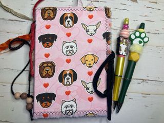 Libreta perros y 2 bolígrafos decorados