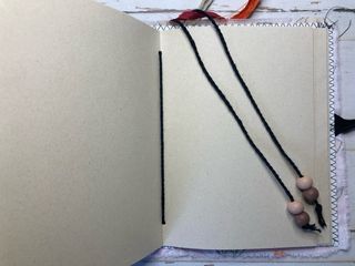 Libreta perros y 2 bolígrafos decorados